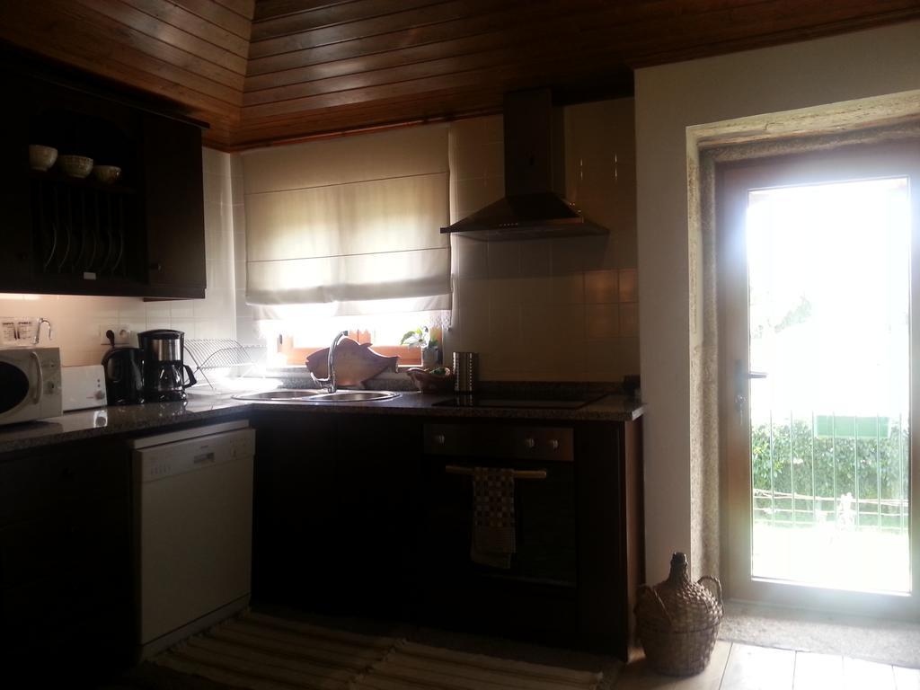 Villa O Ze Ja Dormiu Aqui Celeiros Exterior foto