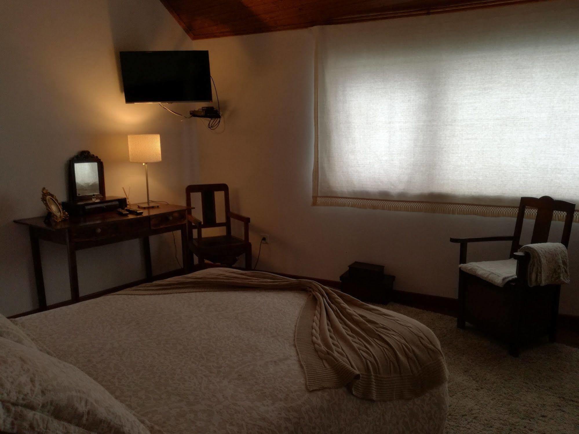 Villa O Ze Ja Dormiu Aqui Celeiros Exterior foto